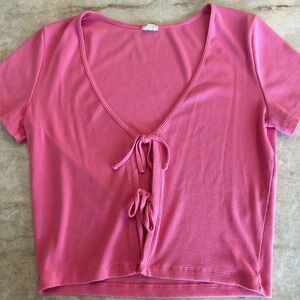 Pink Tie T-shirt!🩷